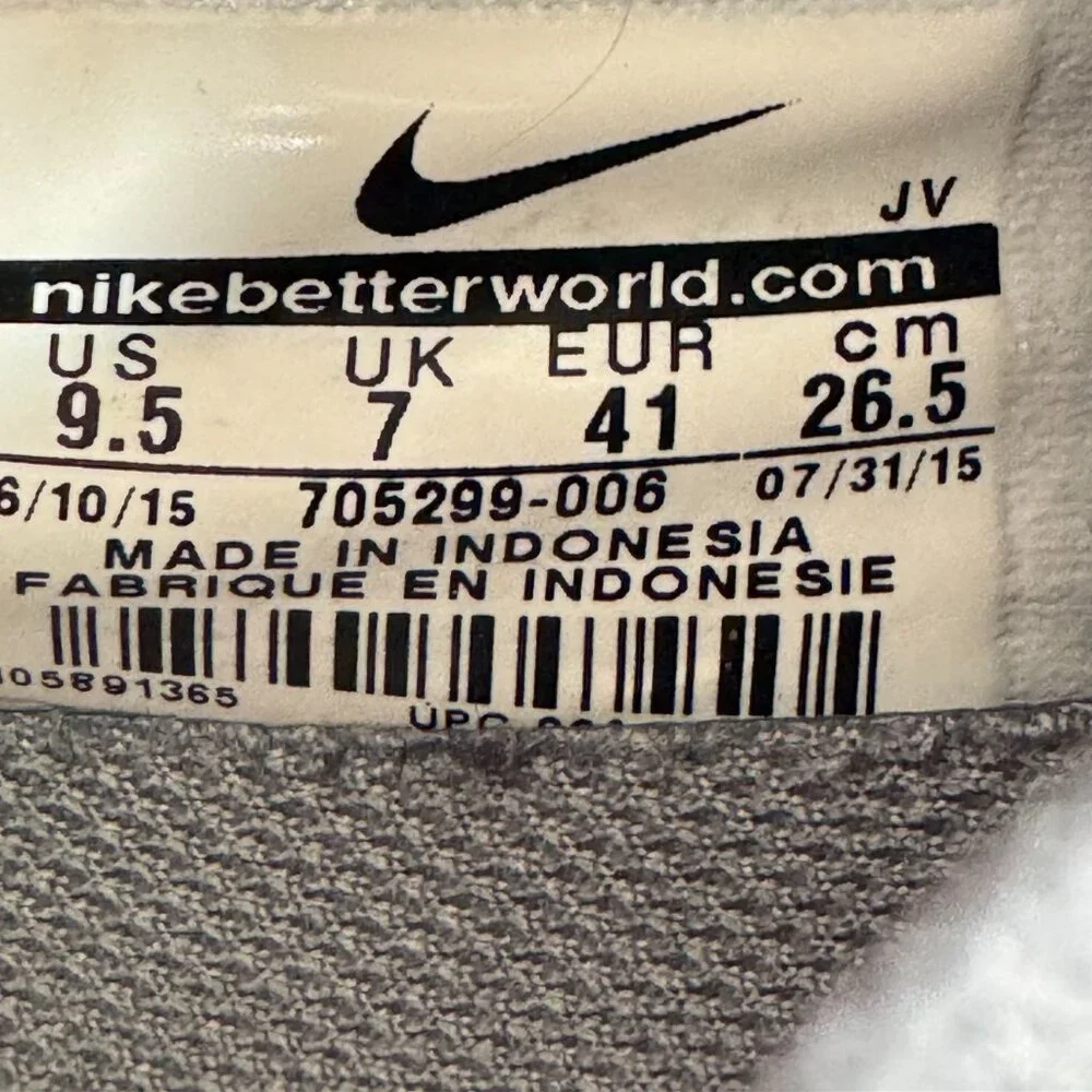 Nike Fury running shoe with Flex soles Women's Size 9.5 - Picture 2 of 6